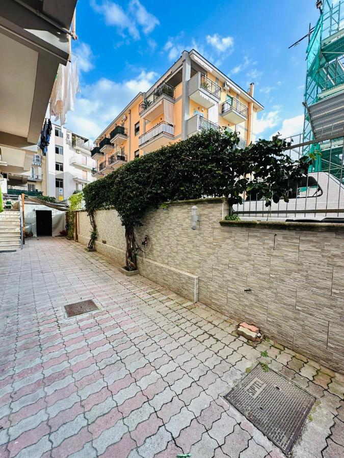 Ferdirisa Vesuvio Home&Garden San Giorgio a Cremano Exterior photo